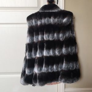 Jennifer Lopez Ombré faux fur vest. (Small)